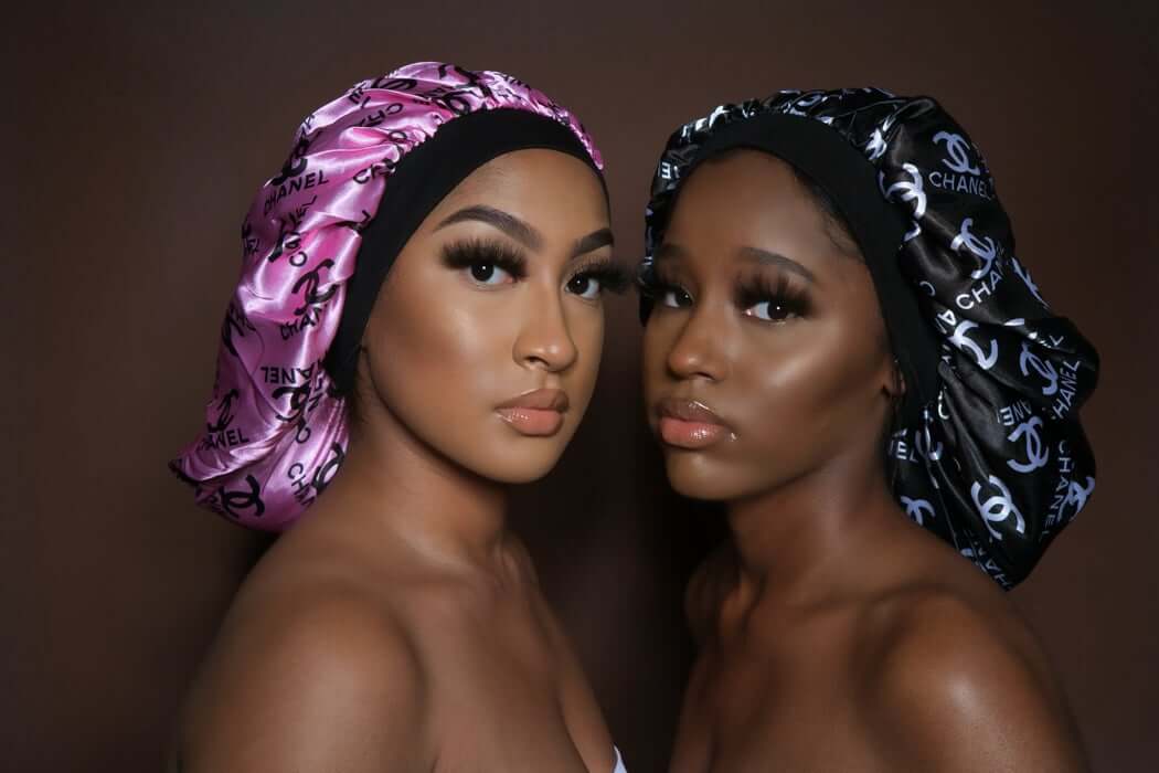 10 raisons pour lesquelles vous devriez porter un bonnet en satin